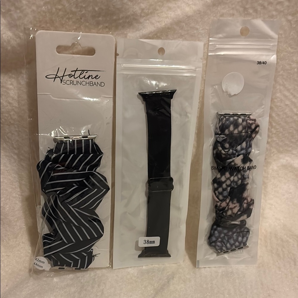 Black and Patterned Scrunchband Set